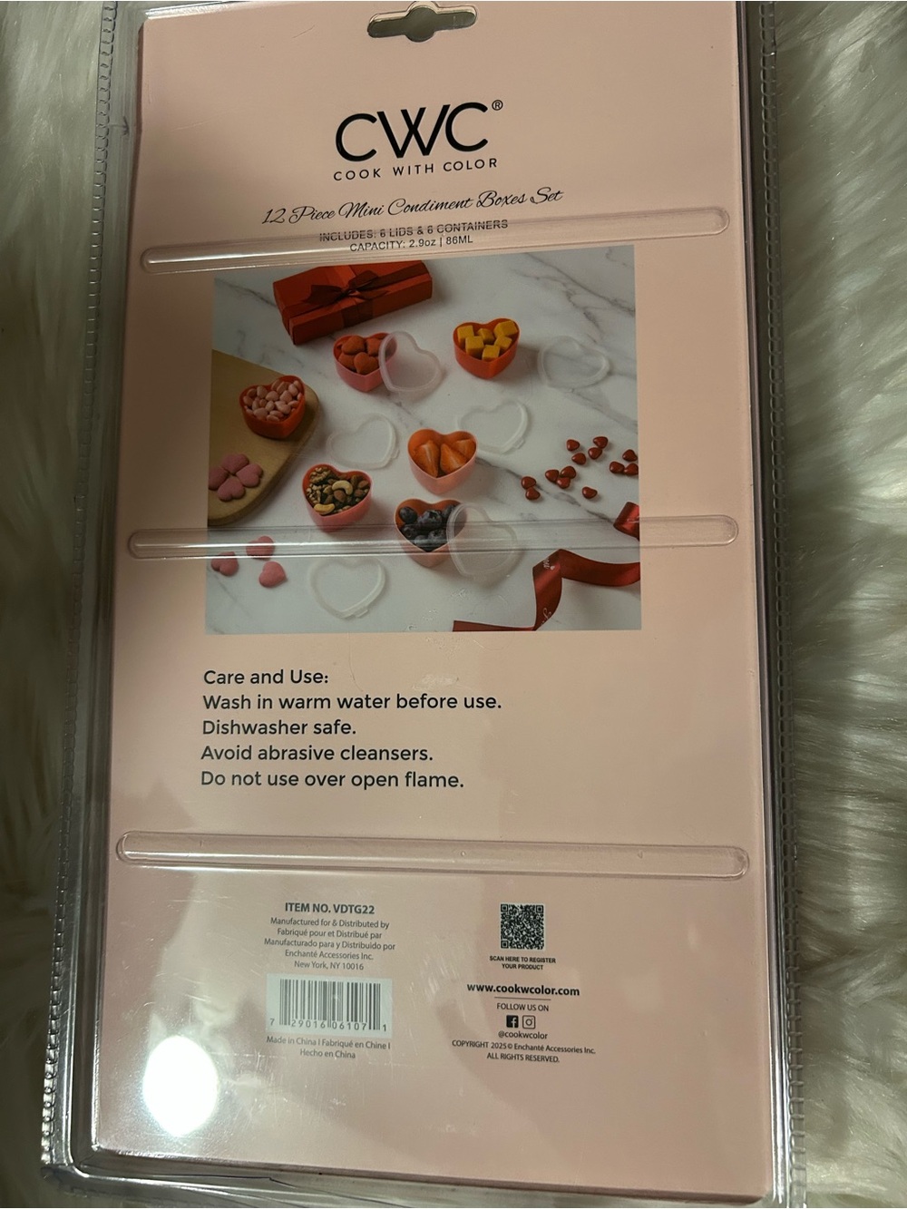 CWC Cook With Color Heart-Shaped Mini Condiment Boxes - Pink - Picture 3 of 5